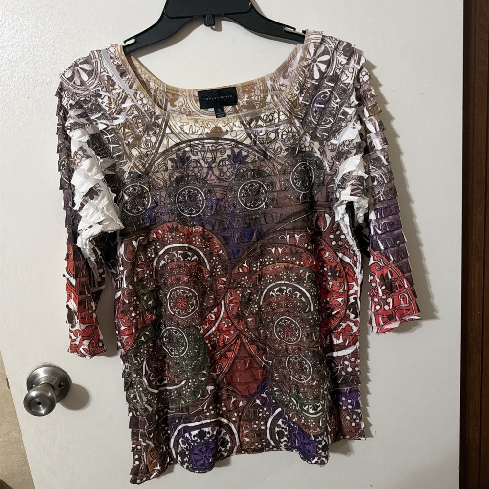Investments Top Medium Ruffle Tiered 3/4 Sleeve Stretch Made In USA